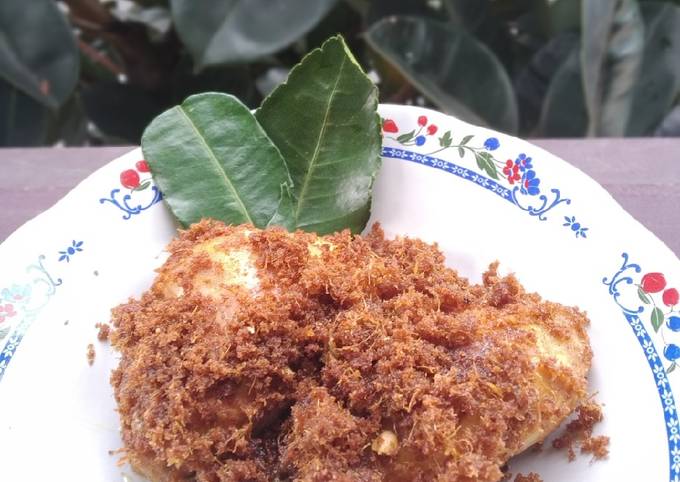 Ayam goreng Lengkuas