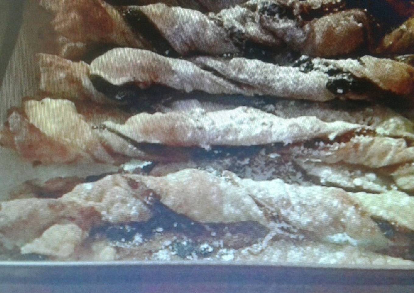Fruit-Mince Twist