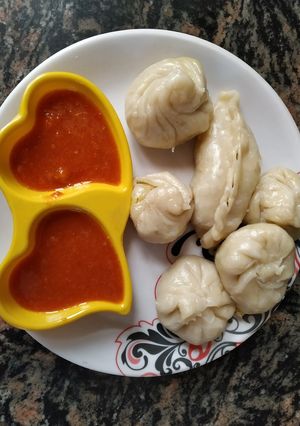 वेज स्टीम मोमोज (Veg steam momos recipe in Hindi) रेसिपी मुख्य फोटो