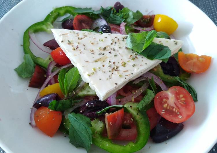 Easiest Way to Cook Delicious Greek salad