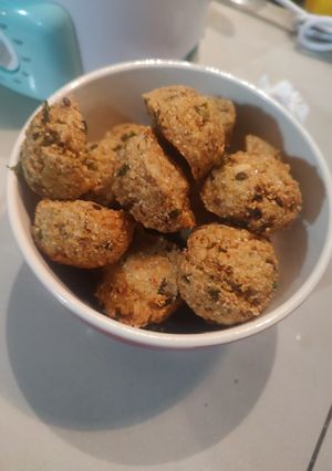 Una foto de Falafel de bagazo de garbanzo y semillas