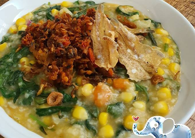 Cara Gampang Menyiapkan Bubur Menado Anti Gagal