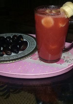صورة لوصفة عصير الفراوله بقطع الموز