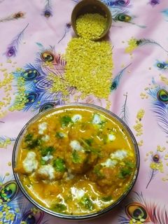 मूंग दाल के कोफ्ते (moong dal ke kofte recipe in Hindi) रेसिपी मुख्य फोटो