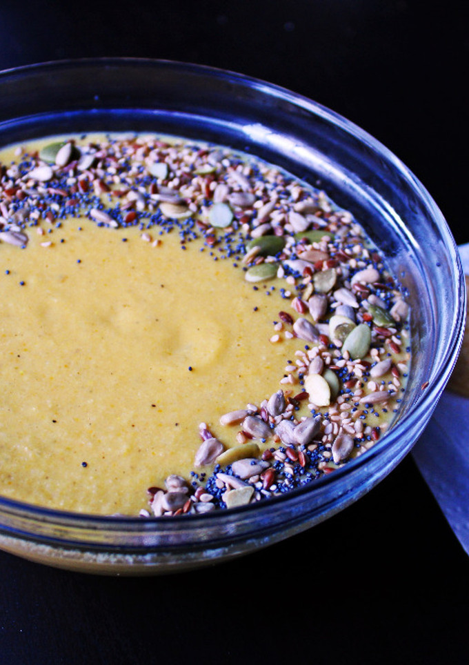 Una foto de Crema de verduras y garbanzos al curry