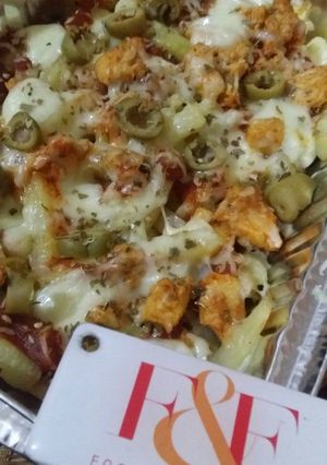 A picture of Pizza fries.