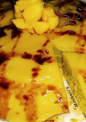 মিররগ্লেজ ম্যাঙ্গোকেক (Mirro Glaze Mango Cake recipe in Bengali) রেসিপির প্রধান ছবি
