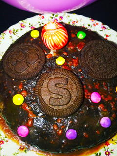 ओरियो बिस्कुट केक(Oreo Biscuit Cake Recipe in hindi) रेसिपी मुख्य फोटो