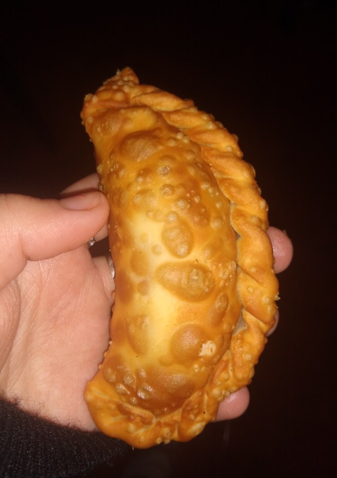 Una foto de Empanadas de pollo jugosas