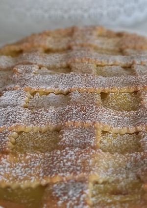 Foto di Crostata con crema e mandorle
