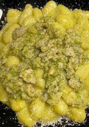 Foto di Gnocchi con crema di broccoli baresi
