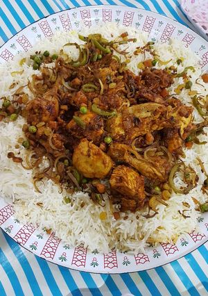 صورة لوصفة دجاج بالصوص وأرز بالكشنة