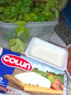 Una foto de Ensalada de tomate y queso