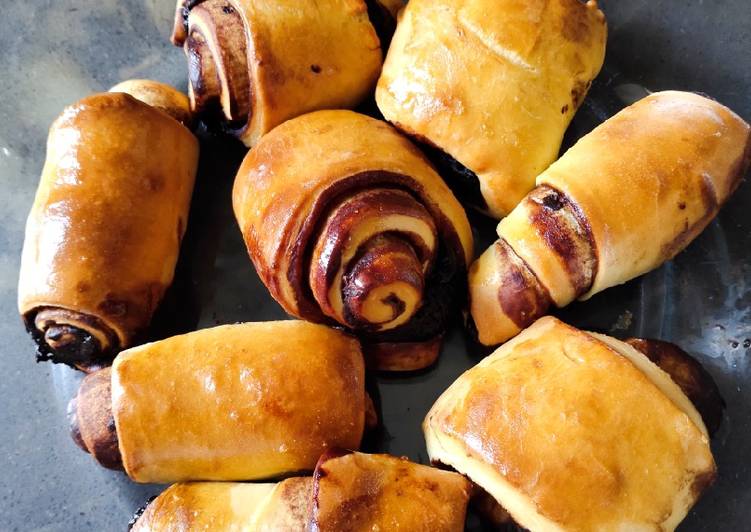 Recipe of Homemade Chocolate Roll Bread