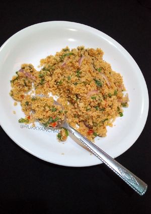 A picture of Cous cous.