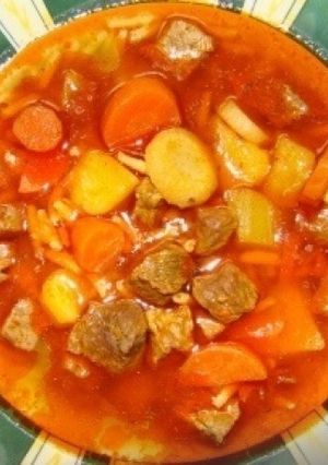 Gulyásleves recept fotója