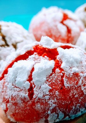 A picture of Crinkle Coconut Cookies.