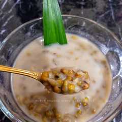 A picture of Bubur Kacang Hijau.