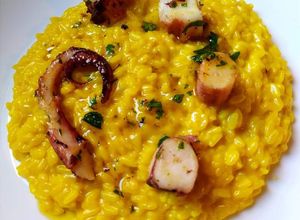 Foto di Risotto allo Zafferano e Polipo Grigliato