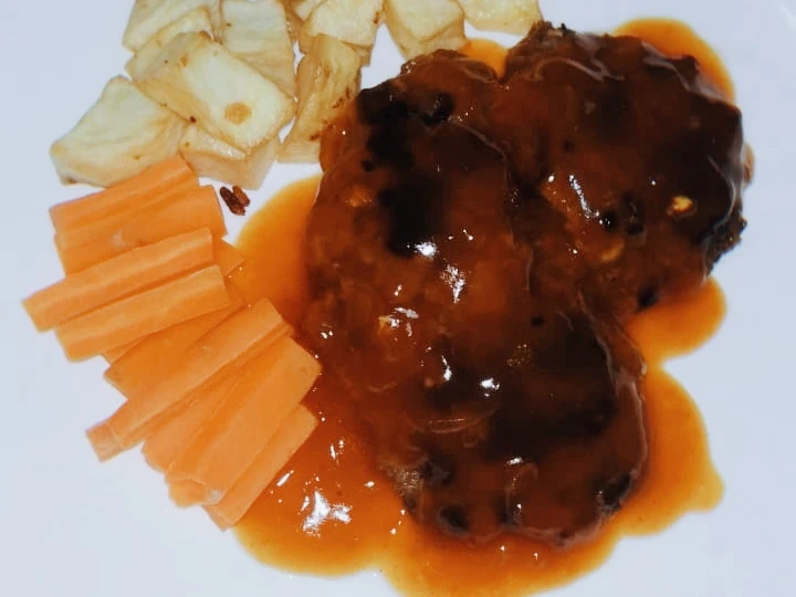 Langkah Mudah untuk Membikin Resep Beef steak saos BBQ yang Bisa Manjain Lidah Anti Ribet, Bikin Ngiler