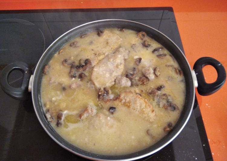 Lomo en salsa de almendras y champiñones 🍄