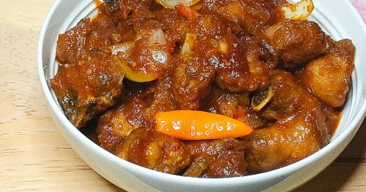 Resep Krengsengan Ayam Pedas oleh Renny Phink - Cookpad