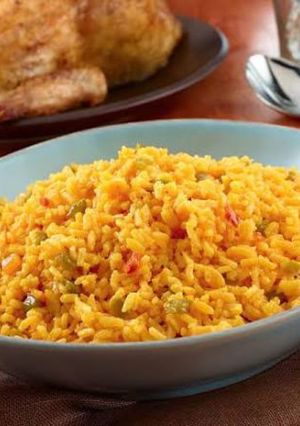 Una foto de Arroz Amarillo Ecuatoriano