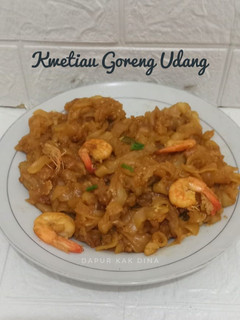 Foto resep Kwetiau goreng udang (39)