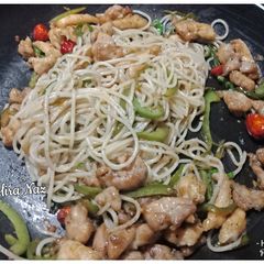 A picture of Chicken Chilli Dry.