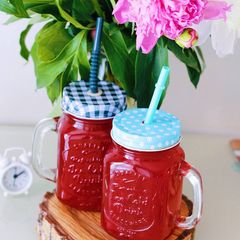 A picture of Raspberry jelly or "Kissel".