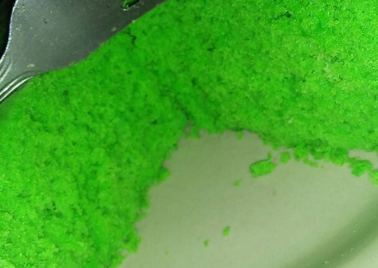 Cara mudah Membuat Bolu pandan kukus empuk gurih, Lezat