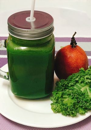 Hình của món Sinh tố rau bina, kale, dứa, táo.
