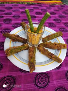 સરગવાની ભરેલી શીંગ નું શાક (Saragva Stuffed Shing Shak Recipe In Gujarati) રેસીપી મુખ્ય ફોટો