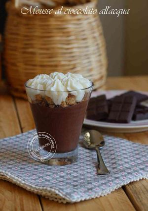Foto di Mousse di cioccolato fondente all'acqua