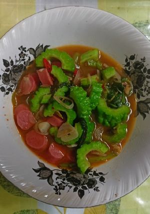 Foto resep Kangkung Pare Sosis