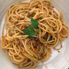 Foto di Spaghetti con pistacchi e nocciole