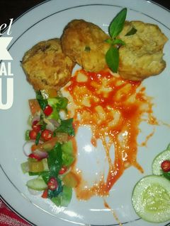Foto resep Perkedel Tempe dengan Sambal Dabu-Dabu