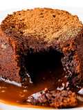 Volcán de dulce de leche y chocolate