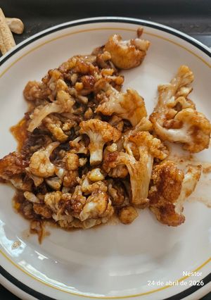Una foto de Coliflor picante caramelizada