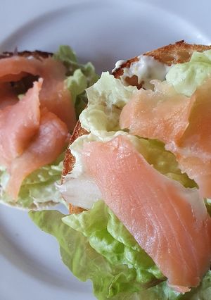 Une photo de Muffin saumon/salade