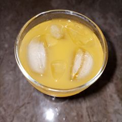 A picture of Fresh orange juice.