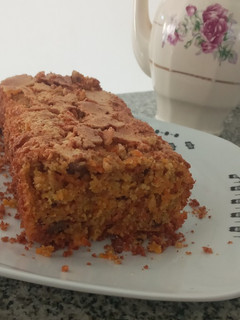 Una foto de Budín de zanahoria, nueces y avena
