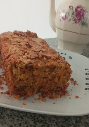 Una foto de Budín de zanahoria, nueces y avena