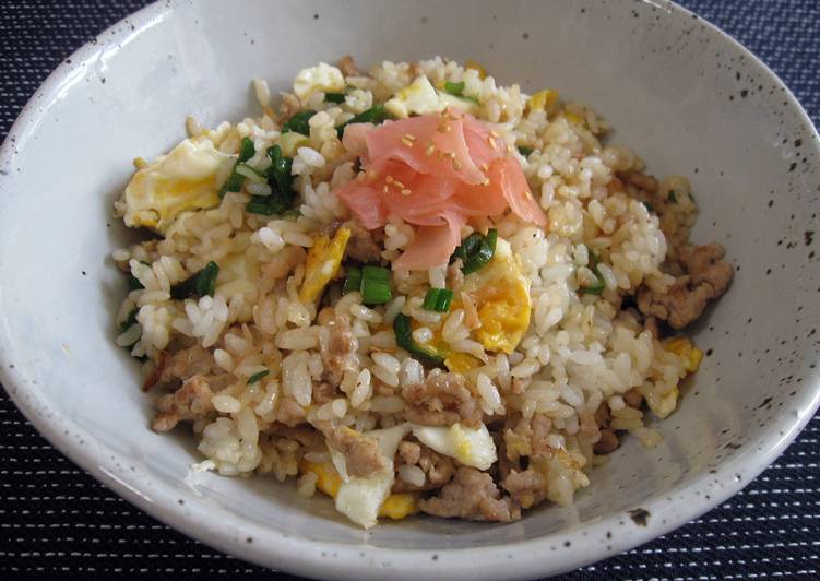 Simple Way to Make Super Quick Homemade Pickled Ginger &amp; Pork Fried Rice