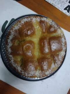 Una foto de 🌸 Torta matera con crema pastelera 🌸