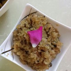 A picture of Jaggery.