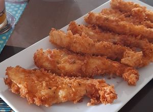 Una foto de Congrio frito en panko