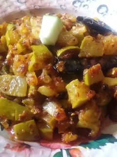 தலைப்பு : மாங்காய் ஊறுகாய்(mango pickle recipe in tamil) செய்முறை முக்கிய புகைப்படம்