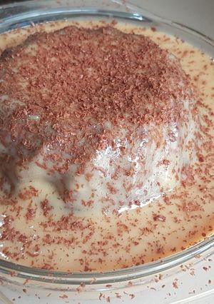 Una foto de Bizcocho de chocolate en baño de vainilla