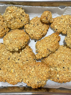 Una foto de ✨Galletas de avena y canela✨
